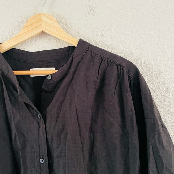 Everlane Button Down Gauzy Long Sleeve Shirt - Picture 4 of 10